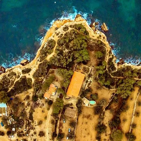 Lacasadelmarametlla Villa *